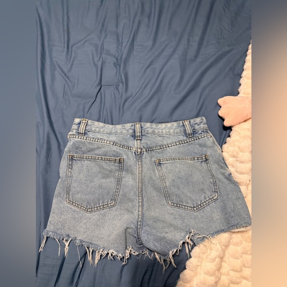 Cotton On Jean Shorts - Picture 3 of 3